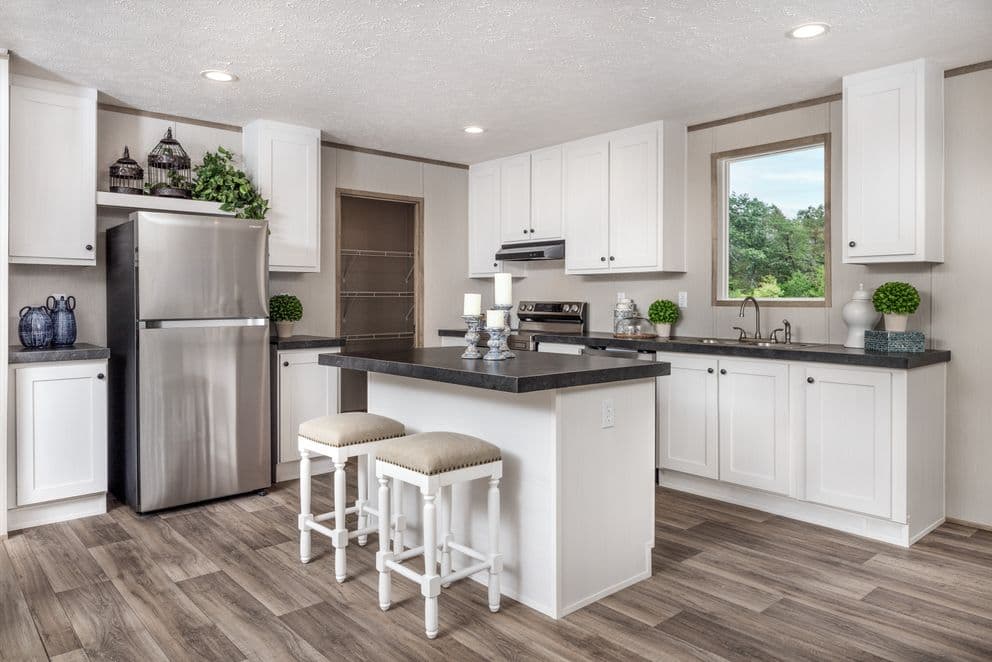 Aspire kitchen home features