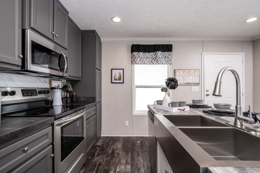 Riverview kitchen home features